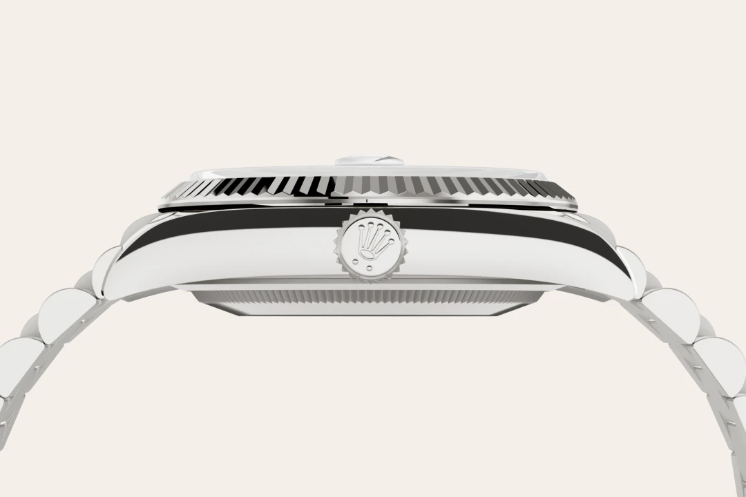 18 ct white gold - Chang Ein Hong