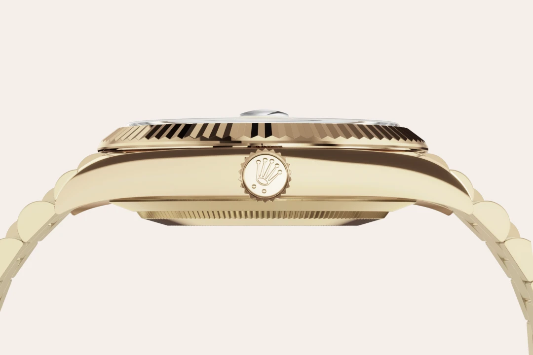 18 ct yellow gold - Chang Ein Hong