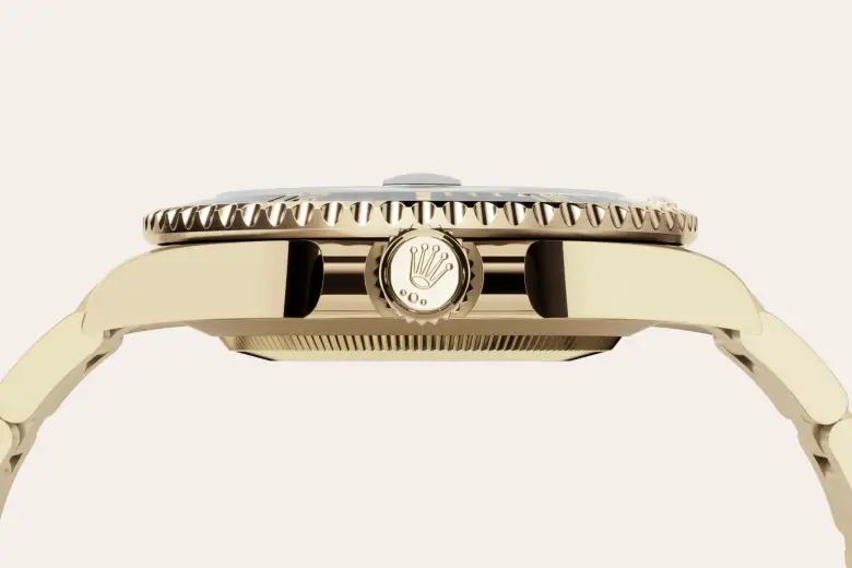 18 ct yellow gold - Chang Ein Hong