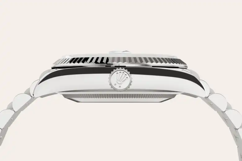 18 ct white gold - Chang Ein Hong