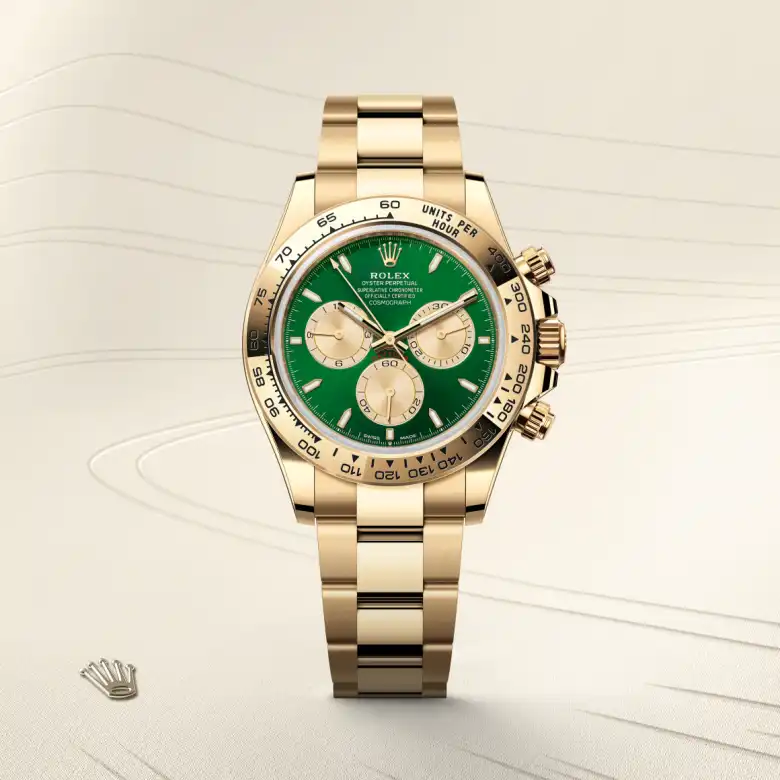 The The Rolex Cosmograph Daytona in yellow gold shown against a muted, elegant background. - Chang Ein Hong