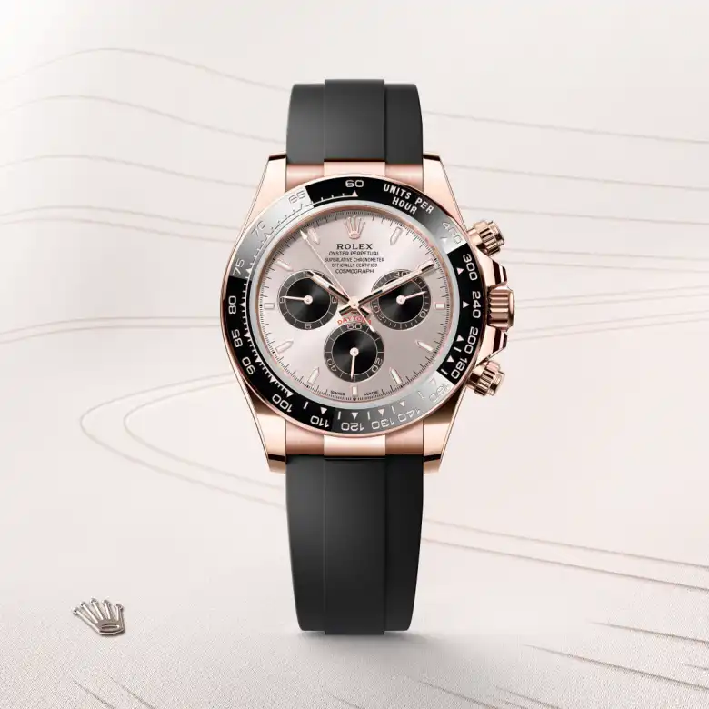 The The Rolex Cosmograph Daytona in Everose gold shown against a muted, elegant background. - Chang Ein Hong