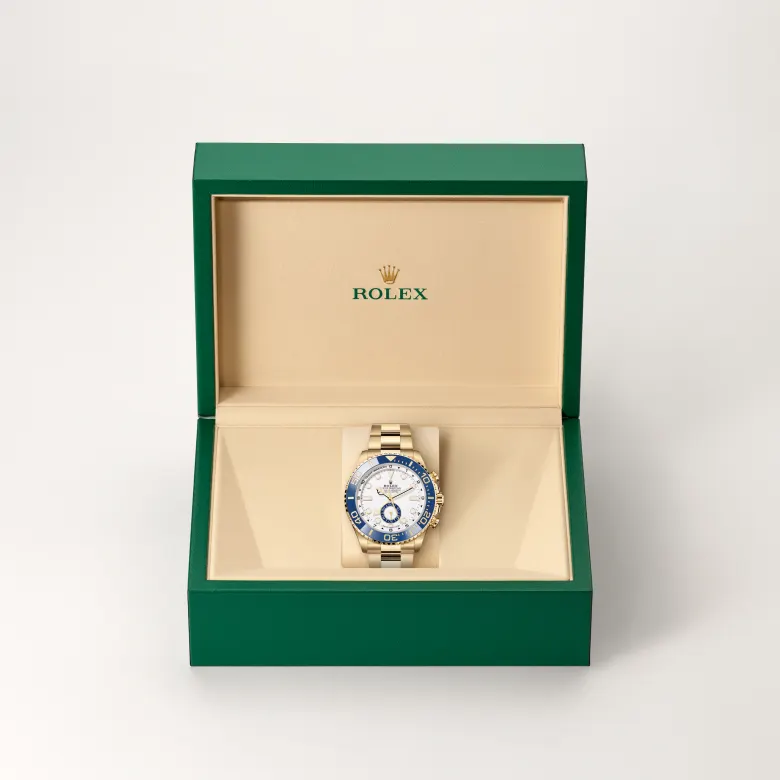 The The Rolex Yacht-Master II in yellow gold in the Rolex presentation box. - Chang Ein Hong