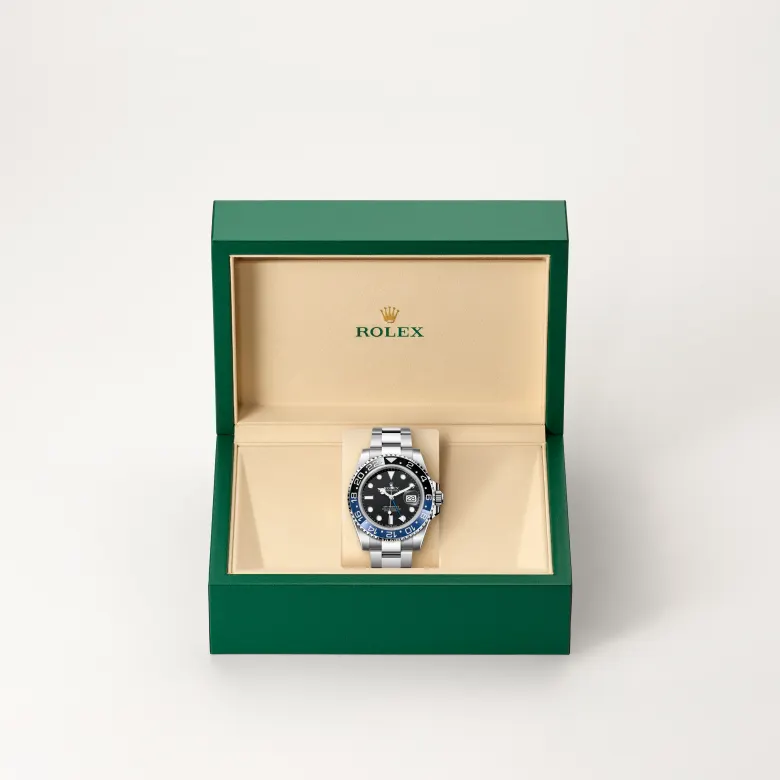 The The Rolex GMT-Master II in Oystersteel in the Rolex presentation box. - Chang Ein Hong