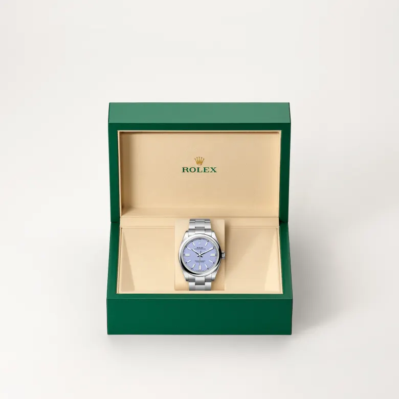 The The Rolex Oyster Perpetual 41 in Oystersteel in the Rolex presentation box. - Chang Ein Hong